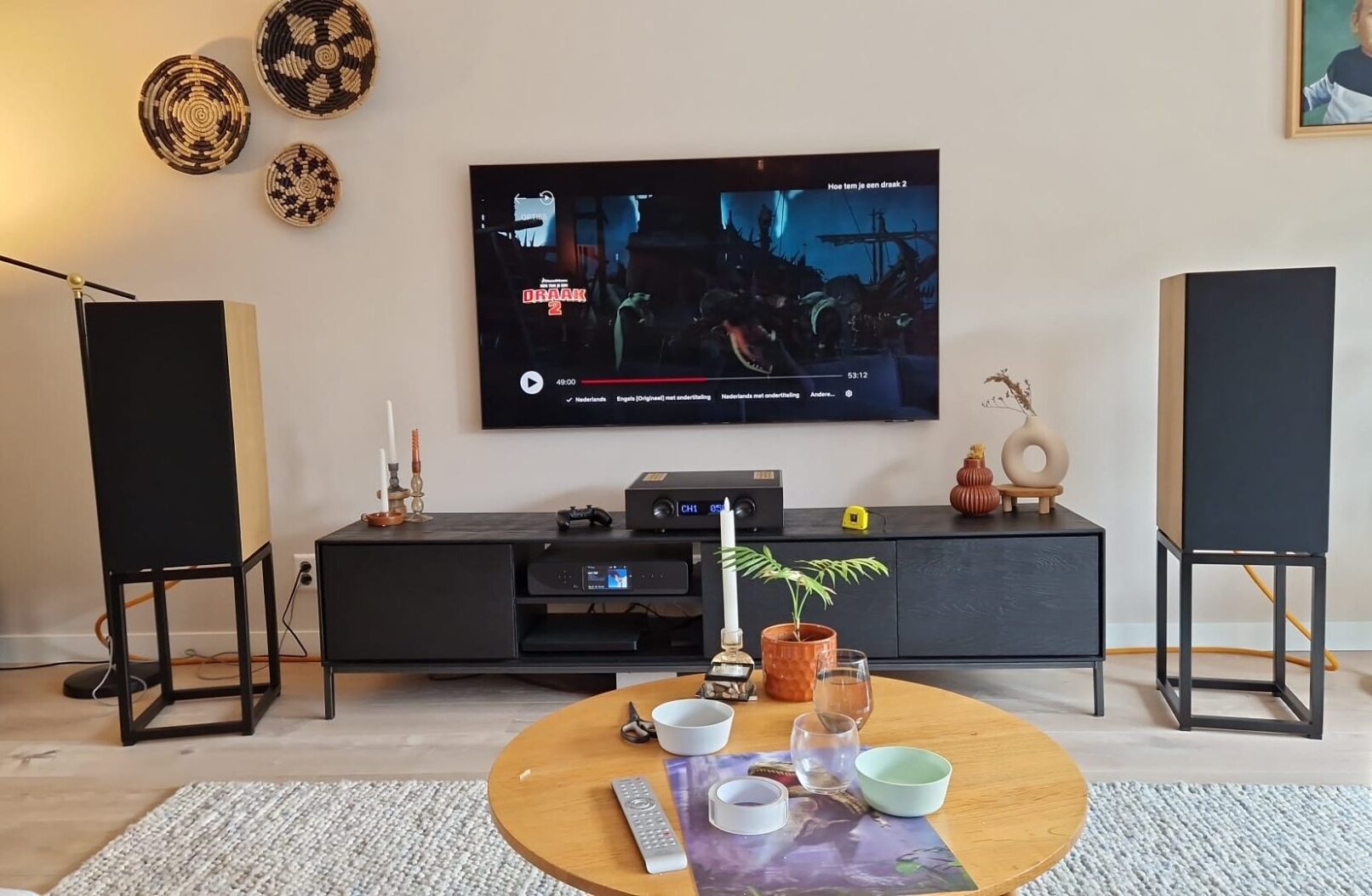 Retro speakers Retro Faital 3WC op speakerstandaard